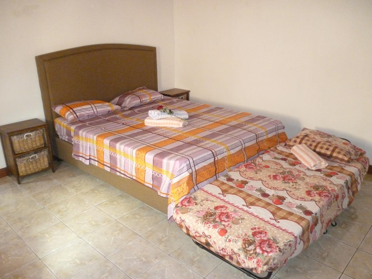 Chez Clenya Guesthouse La Ferme Экстерьер фото