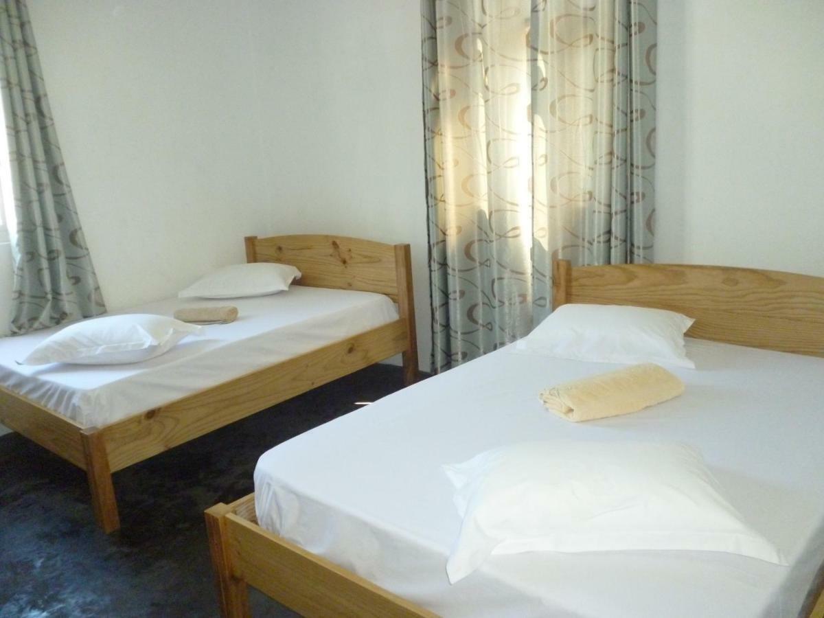Chez Clenya Guesthouse La Ferme Экстерьер фото